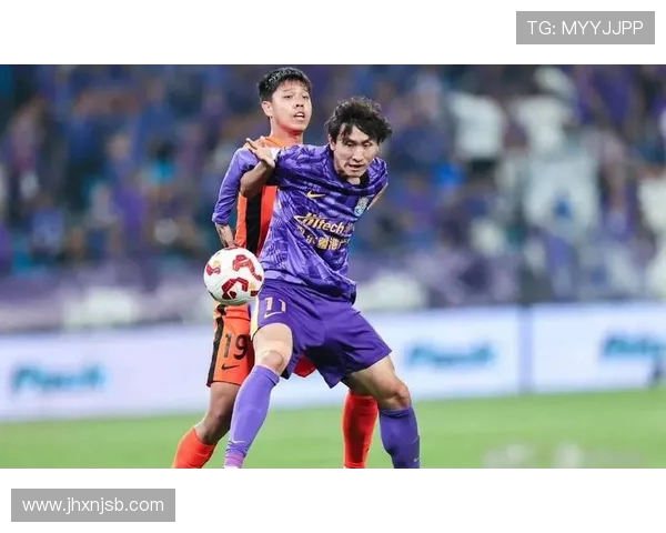 津门虎鏖战津城激情上演强强对决掀起中超赛季新风暴